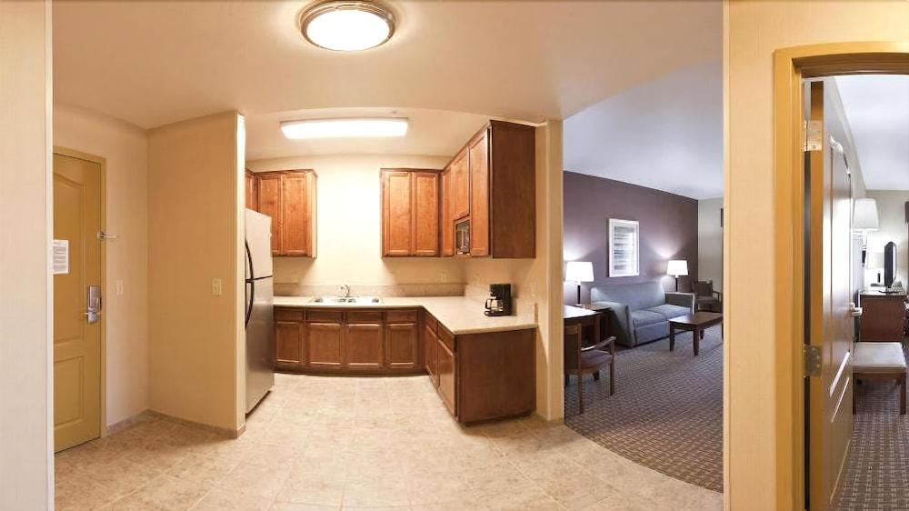 Holiday Inn Express Hotel & Suites Willows By Ihg Εξωτερικό φωτογραφία