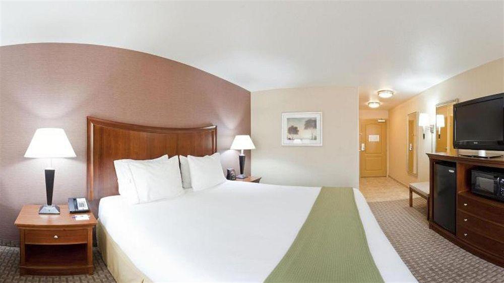 Holiday Inn Express Hotel & Suites Willows By Ihg Εξωτερικό φωτογραφία