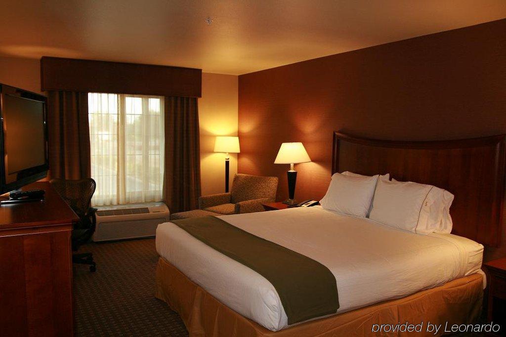 Holiday Inn Express Hotel & Suites Willows By Ihg Δωμάτιο φωτογραφία